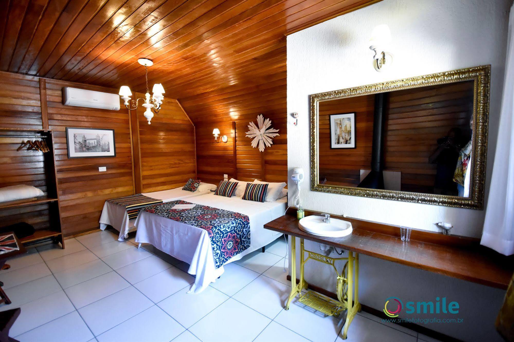 Hotel Britannia Penedo  Eksteriør bilde